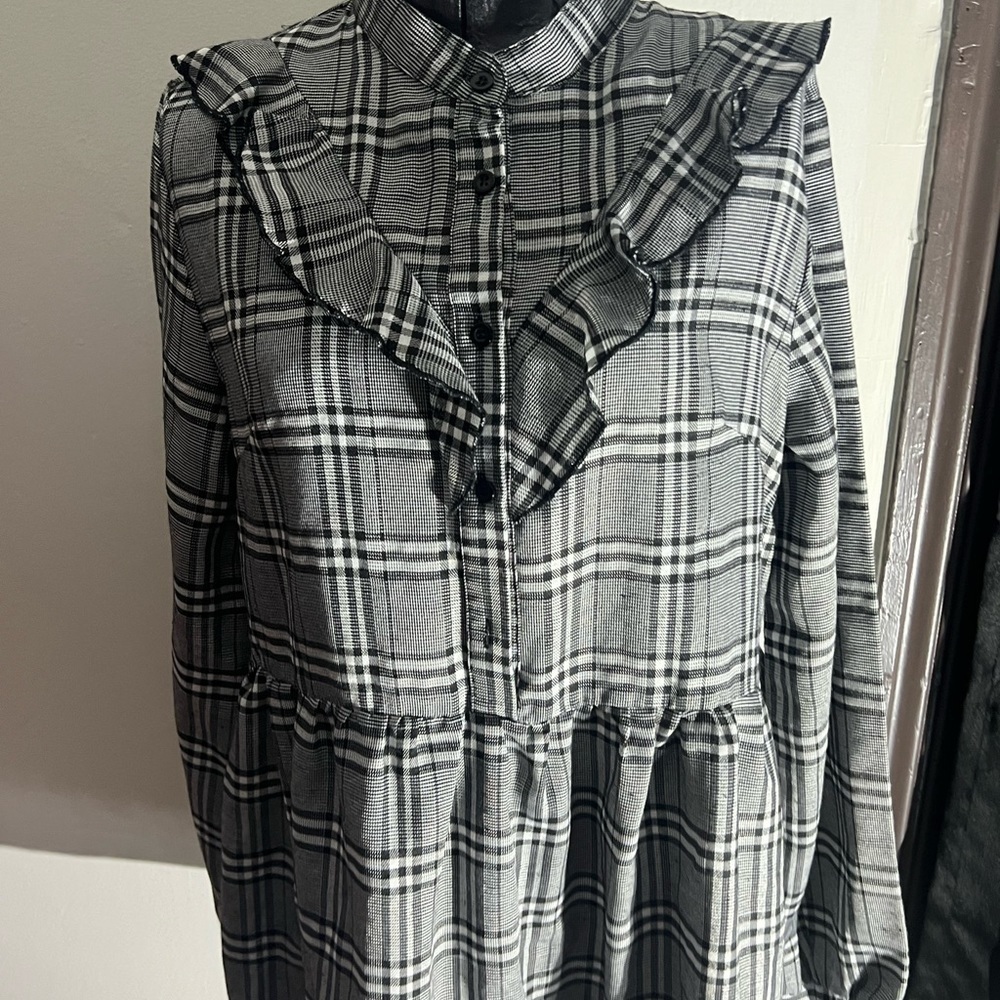 SHEIN Ruffle Trim Plaid Dress - Picture 2 of 3